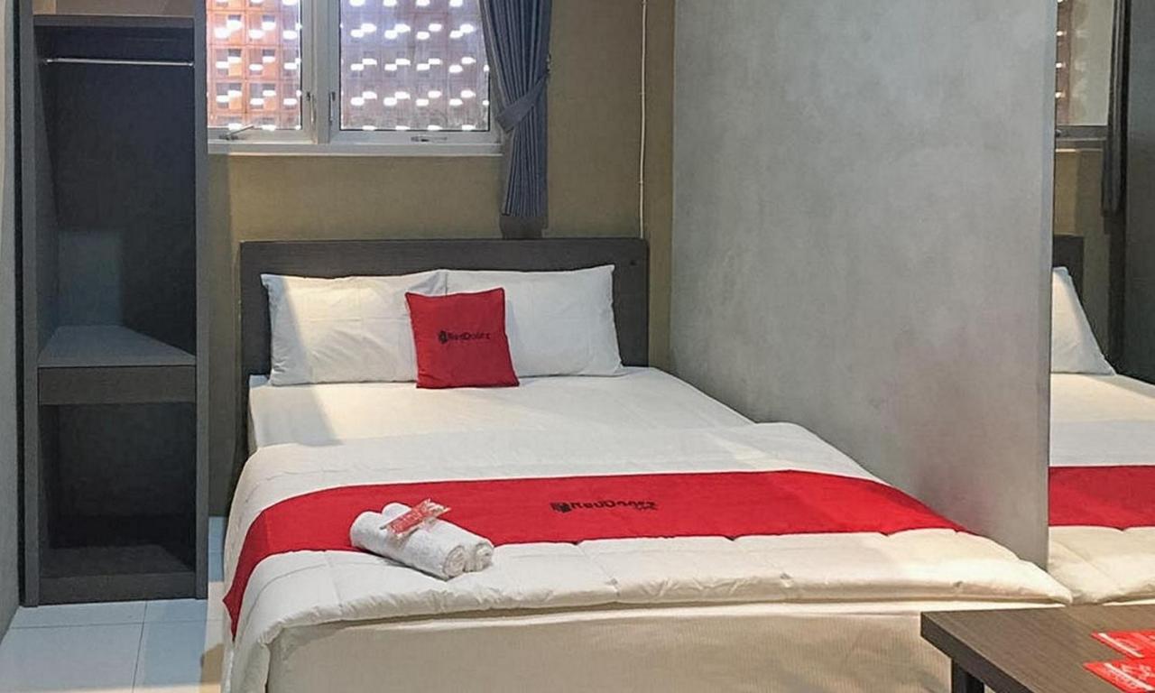 فندق Reddoorz Near Wisata Paribendo لاوانج المظهر الخارجي الصورة